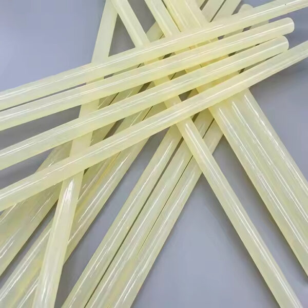 RABBIT YELLOW GLUE STICK - Image 3